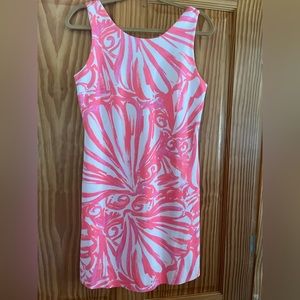Lilly Pulitzer dress. Size small.